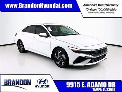 New 2025 Hyundai Elantra SEL