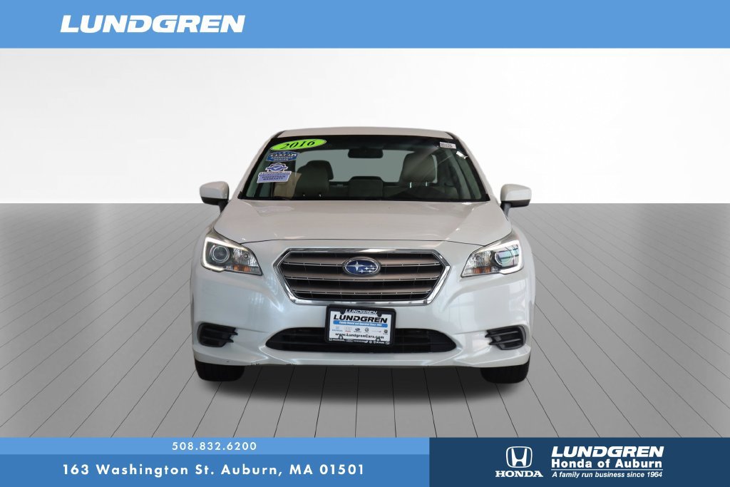 Used 2016 Subaru Legacy 2.5i Premium AWD/4WD image 2