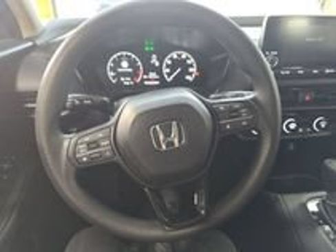 Used 2025 Honda HR-V LX image 18