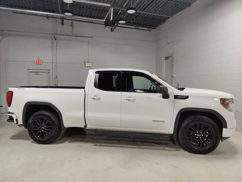 Used 2022 GMC Sierra 1500 Elevation AWD/4WD image 7