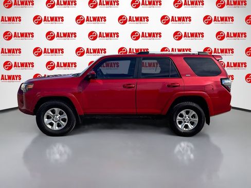 Used 2021 Toyota 4Runner SR5 image 10