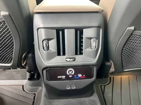 Certified 2026 BMW X3 xDrive30 w/ Premium Package image 30