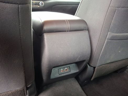 Used 2022 Nissan Altima 2.5 SV FWD image 12