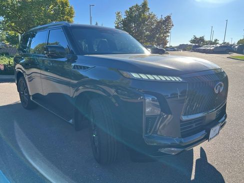 Used 2025 INFINITI QX80 Autograph w/ Autograph Exterior Package AWD/4WD image 8