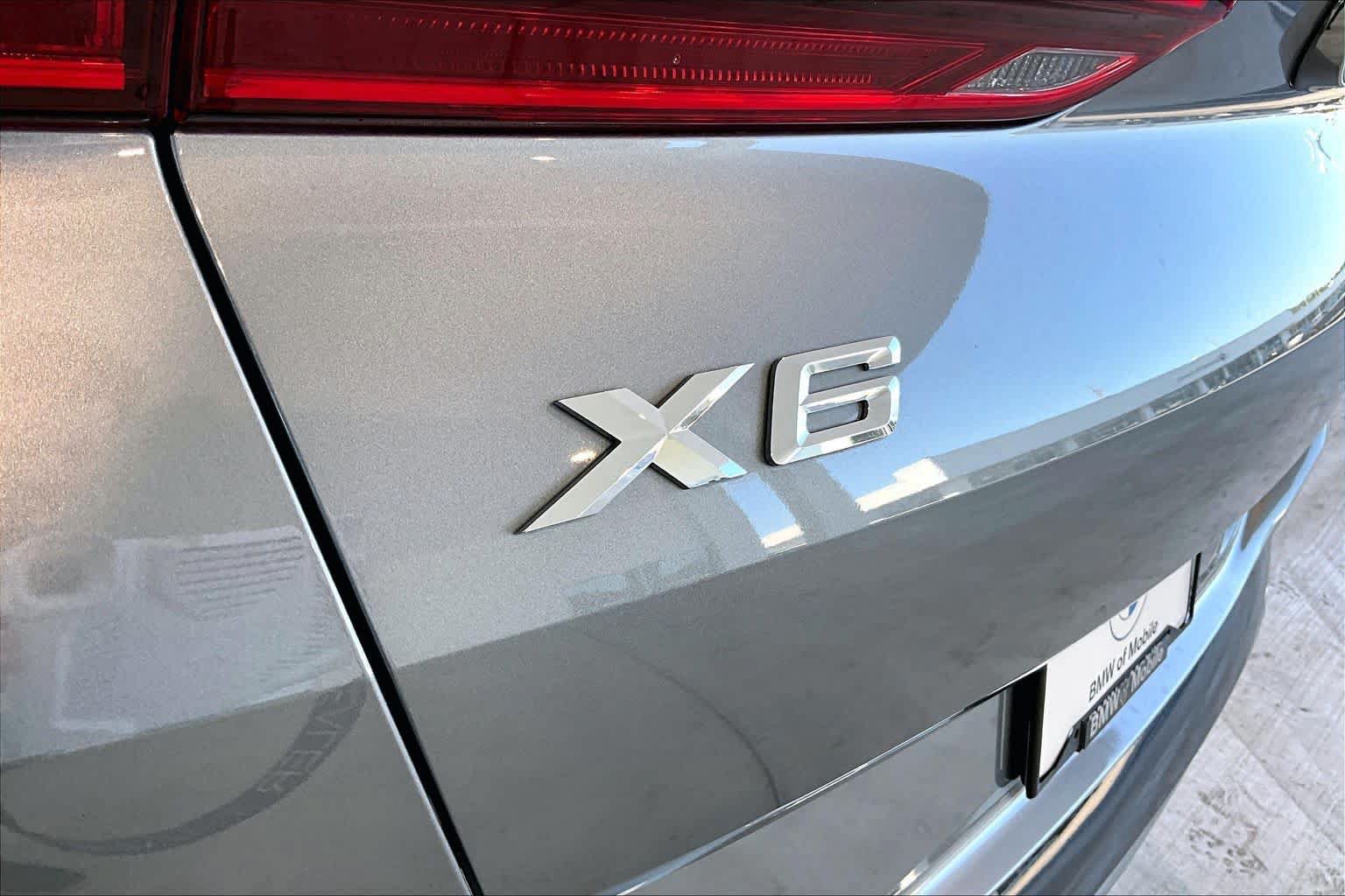 Used 2026 BMW X6 xDrive40i AWD/4WD image 30