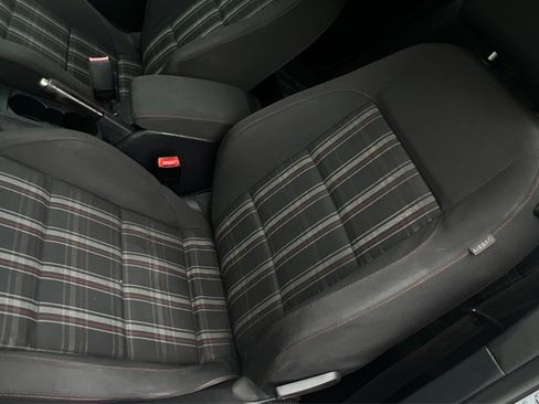 Used 2011 Volkswagen GTI 2-Door FWD image 11