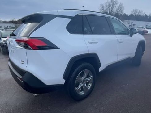 Certified 2022 Toyota RAV4 XLE w/ Convenience Package image 2