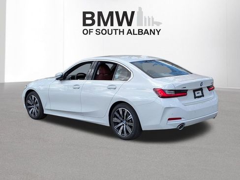 New 2026 BMW 330i xDrive Sedan w/ Premium Package AWD/4WD image 4