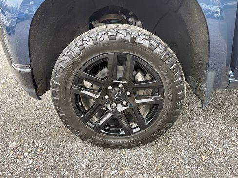 Certified 2021 Chevrolet Silverado 1500 LT Trail Boss w/ Bed Protection Package AWD/4WD image 11