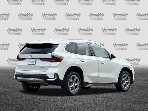 Used 2025 BMW X1 xDrive28i w/ Convenience Package image 5
