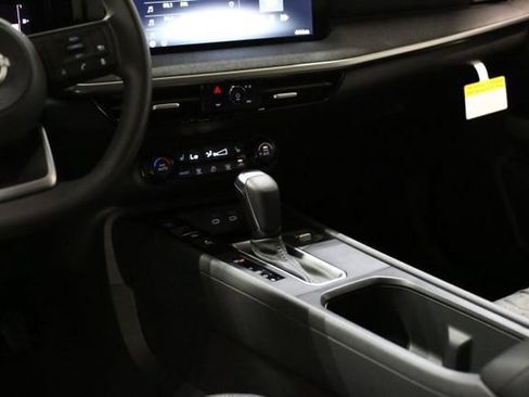 New 2026 Nissan Kicks SV image 16