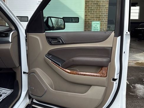 Used 2019 Chevrolet Tahoe Premier image 10