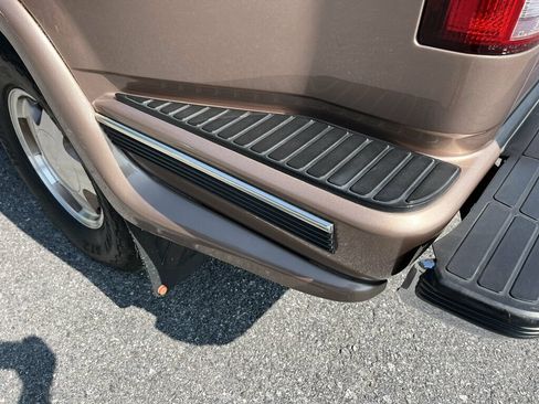 Used 1995 Chevrolet Silverado 1500 4x4 Regular Cab image 19