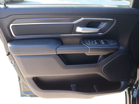 New 2026 RAM 1500 4x4 Crew Cab image 16
