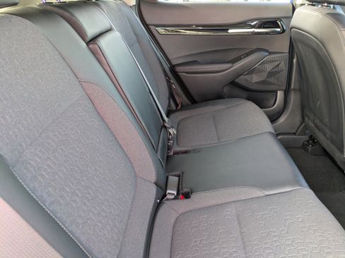 Certified 2025 Kia Seltos S image 16