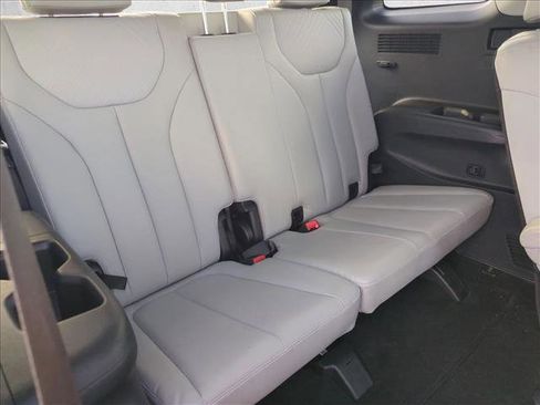Used 2024 Hyundai Palisade SEL FWD image 20