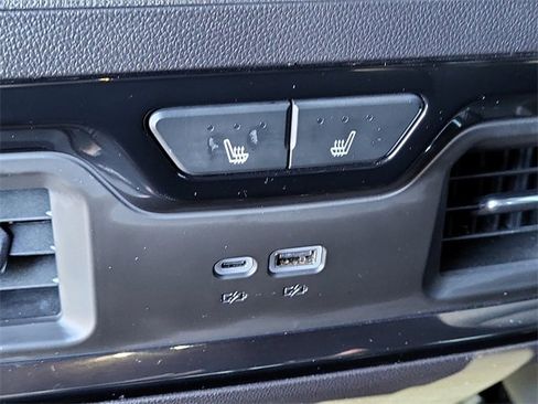 Used 2024 GMC Sierra 1500 AT4X image 24