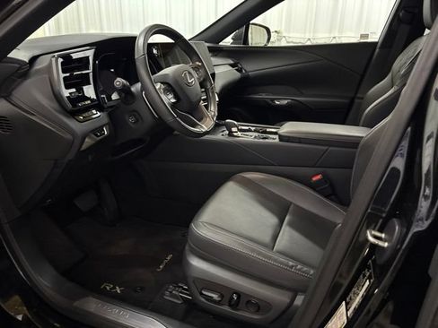 Used 2024 Lexus RX 350 Premium w/ Accessory Package AWD/4WD image 33