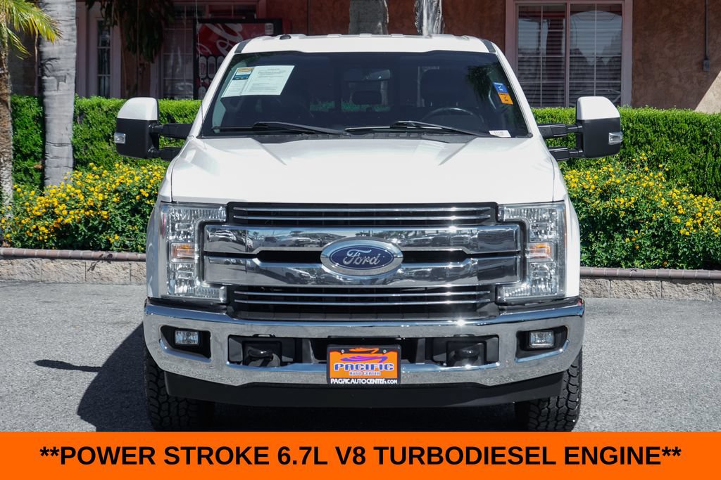 Used 2017 Ford F350 Lariat RWD image 3