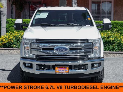 Used 2017 Ford F350 Lariat RWD image 3