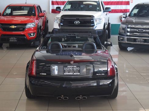 Used 2005 Cadillac XLR RWD image 58