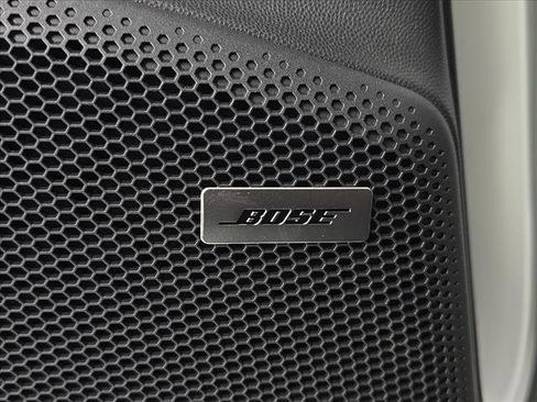 Certified 2025 Porsche Macan 4S Electric image 26