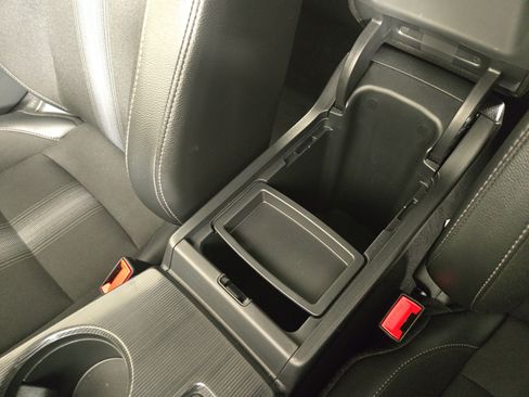Used 2025 Honda Civic Sport image 29