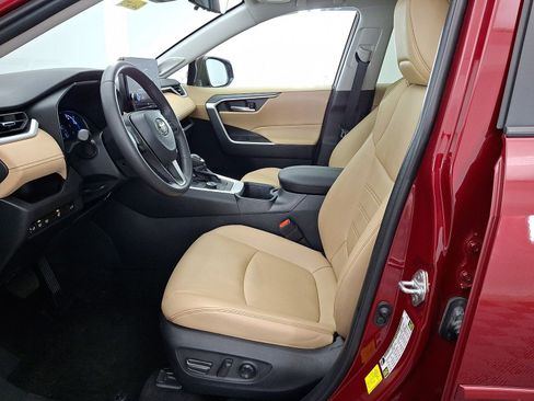 Certified 2023 Toyota RAV4 XLE Premium AWD/4WD image 3