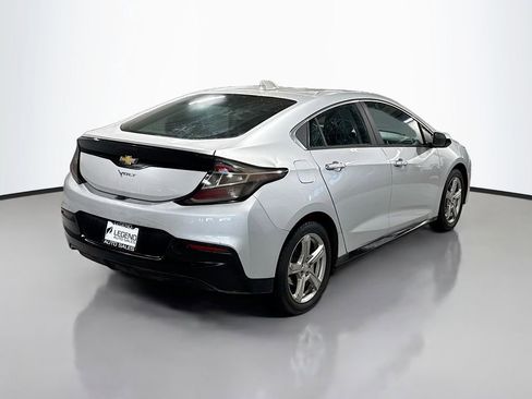 Used 2017 Chevrolet Volt LT w/ Comfort Package image 7