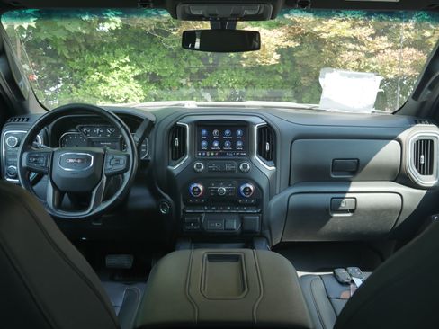 Used 2022 GMC Sierra 2500 AT4 AWD/4WD image 9