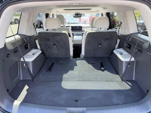 Used 2024 Hyundai Santa Fe Calligraphy AWD/4WD image 6