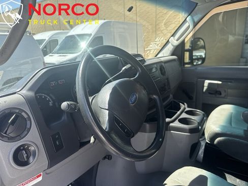 Used 2013 Ford E-350 and Econoline 350 Super Duty w/ Class I Trailer Tow Pkg RWD image 12