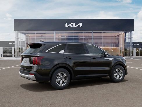 New 2026 Kia Sorento LX FWD image 4
