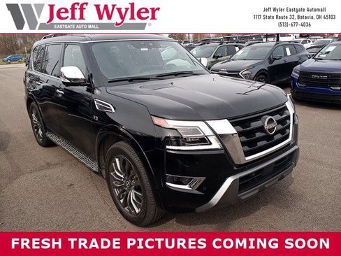 Used 2021 Nissan Armada Platinum image 1