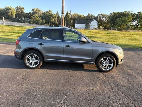 Used 2015 Audi Q5 2.0T Premium Plus w/ Technology Package AWD/4WD image 22