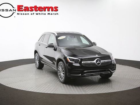Used 2022 Mercedes-Benz GLC 300 4MATIC w/ AMG Line image 52