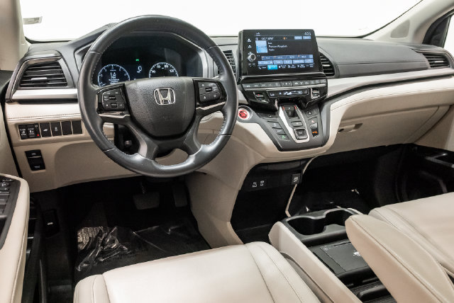 Used 2025 Honda Odyssey EX-L image 7