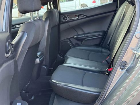 Used 2021 Honda Civic Sport image 14