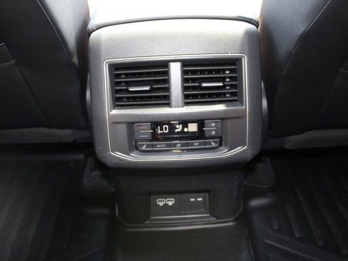 Used 2019 Volkswagen Atlas SEL Premium AWD/4WD image 25