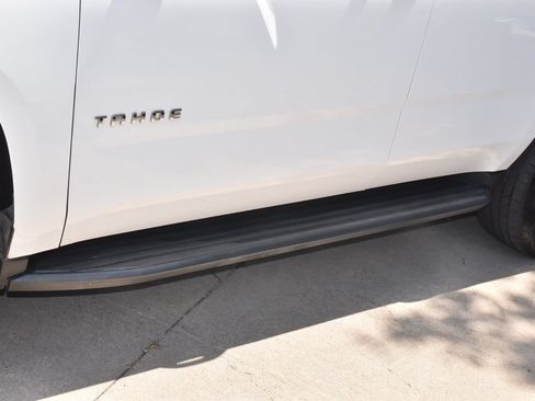 Used 2017 Chevrolet Tahoe LT RWD image 38