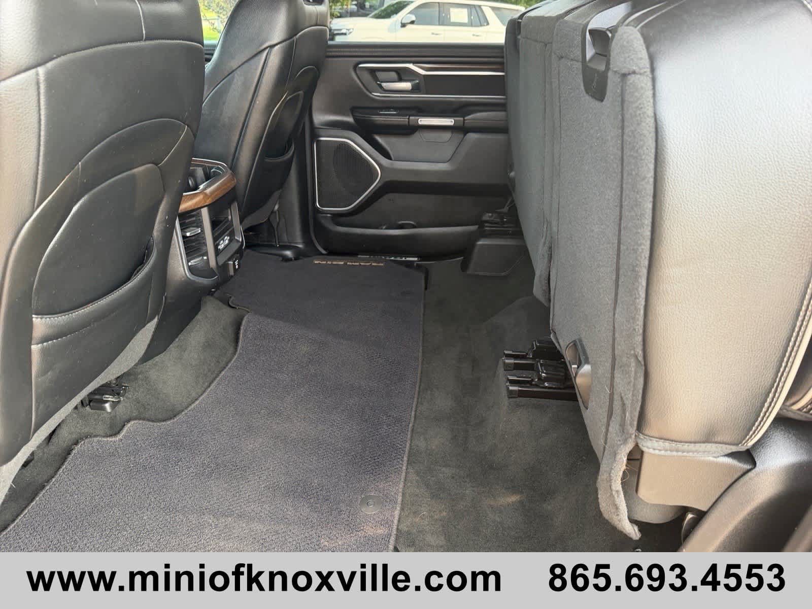 Used 2021 RAM 1500 Laramie AWD/4WD image 16