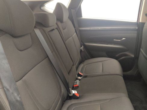 Used 2023 Hyundai Tucson SE FWD image 19