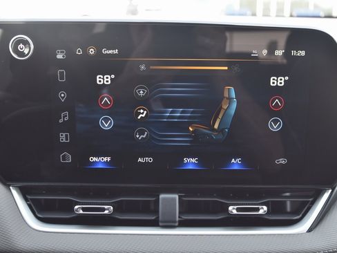 New 2026 Chevrolet Equinox LT w/ Convenience Package II image 21