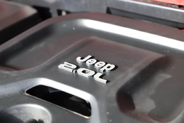 Used 2021 Jeep Wrangler Unlimited Sahara AWD/4WD image 7