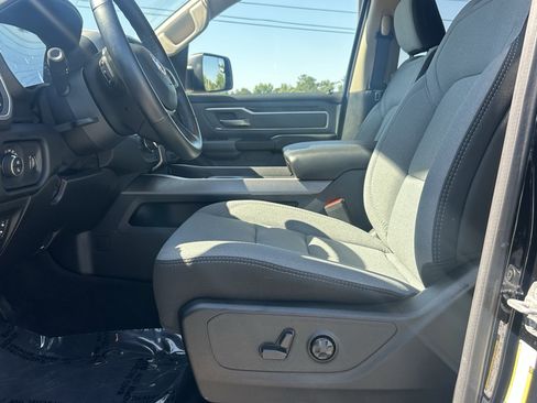Used 2020 RAM 1500 Big Horn RWD image 9
