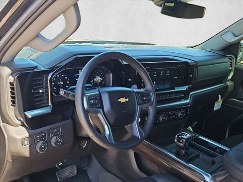 New 2026 Chevrolet Silverado 1500 LT AWD/4WD image 3