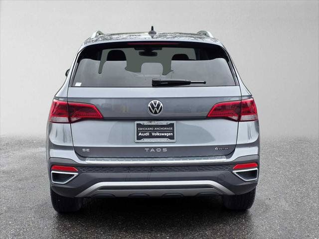 Used 2024 Volkswagen Taos SE AWD/4WD image 4