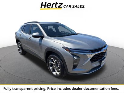 Used 2025 Chevrolet Trax LT