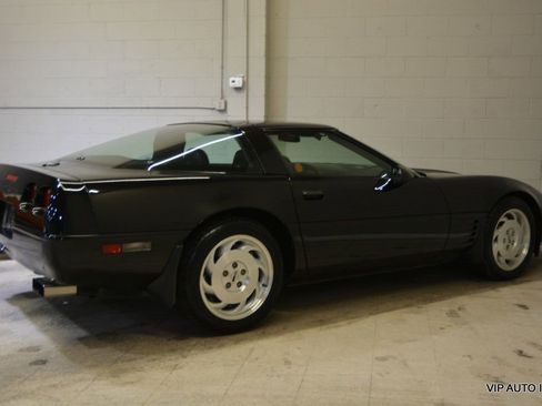 Used 1994 Chevrolet Corvette Coupe image 20