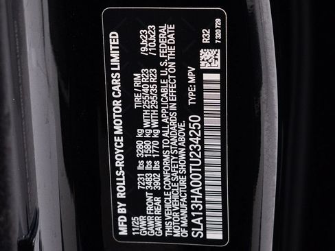 Certified 2026 Rolls-Royce Cullinan AWD/4WD image 58